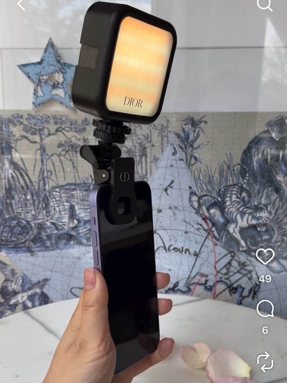 Dior Beauty Selfie Light Phone Accessory (For Photos Videos Lives etc) - Picture 9 of 9
